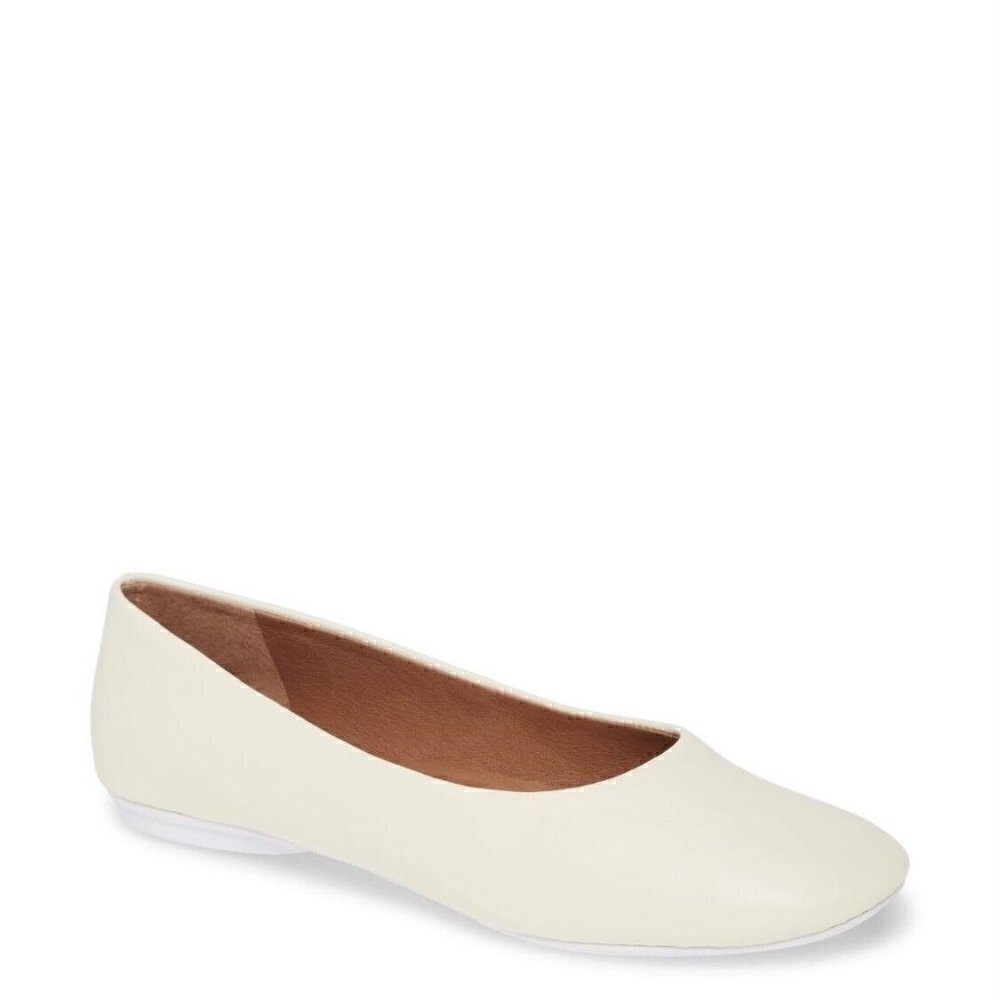NEW Gentle Souls by Kenneth Cole Women Eugene Travel Ballet Flats White Size 9.5